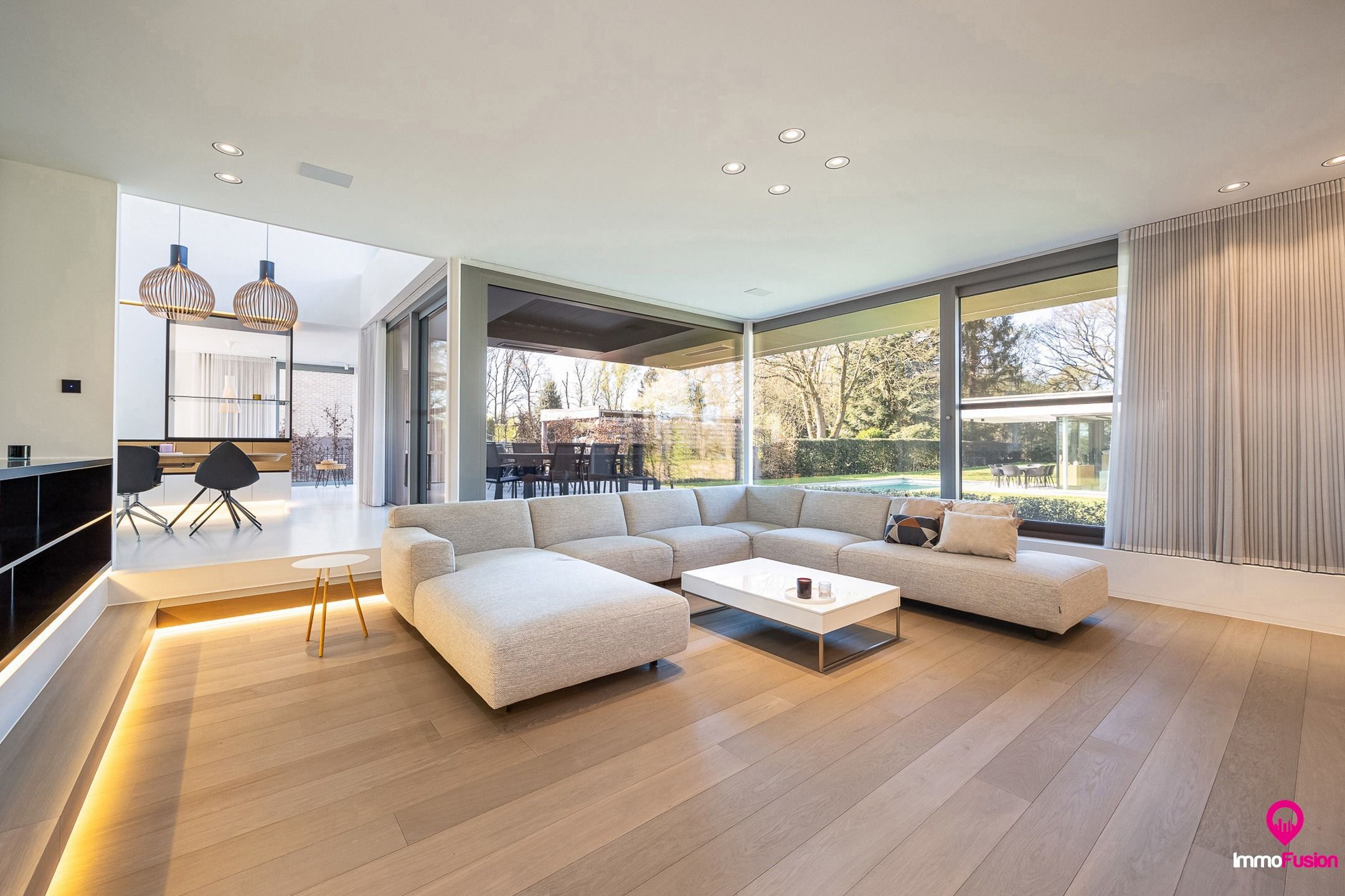 Luxe villa met poolhouse en hoogwaardige materialen! foto 12