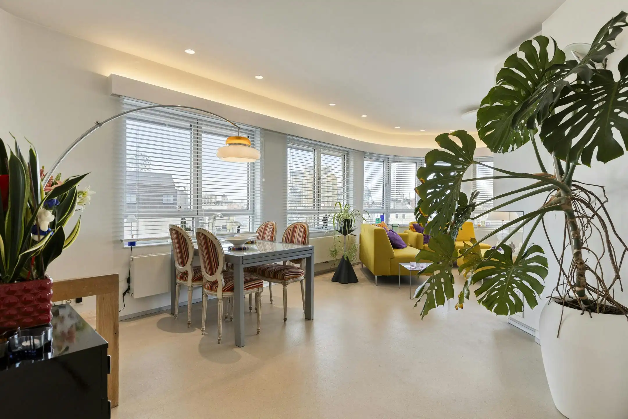 Penthouse met 2 slaapkamers te koop in Antwerpen foto 8