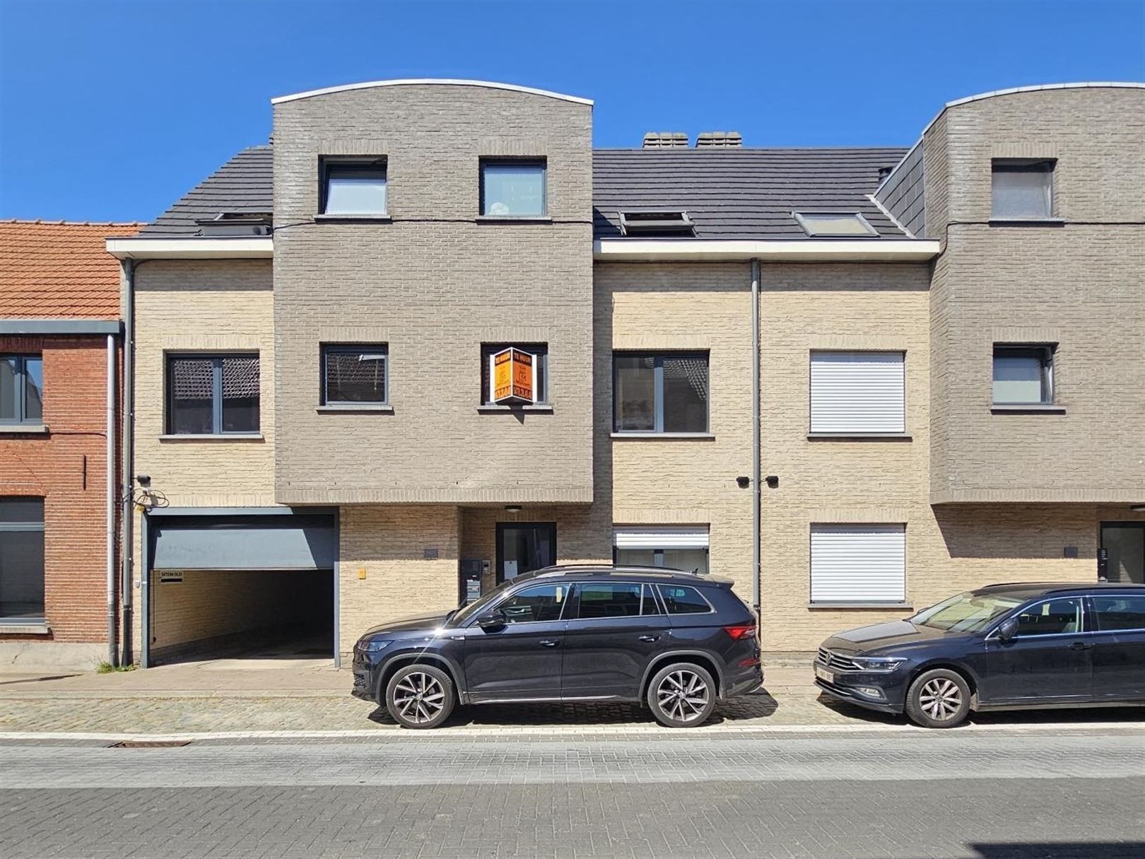 Gunstig gelegen appartement met groot terras in Mariaburg-Ekeren!  foto {{pictureIndex}}