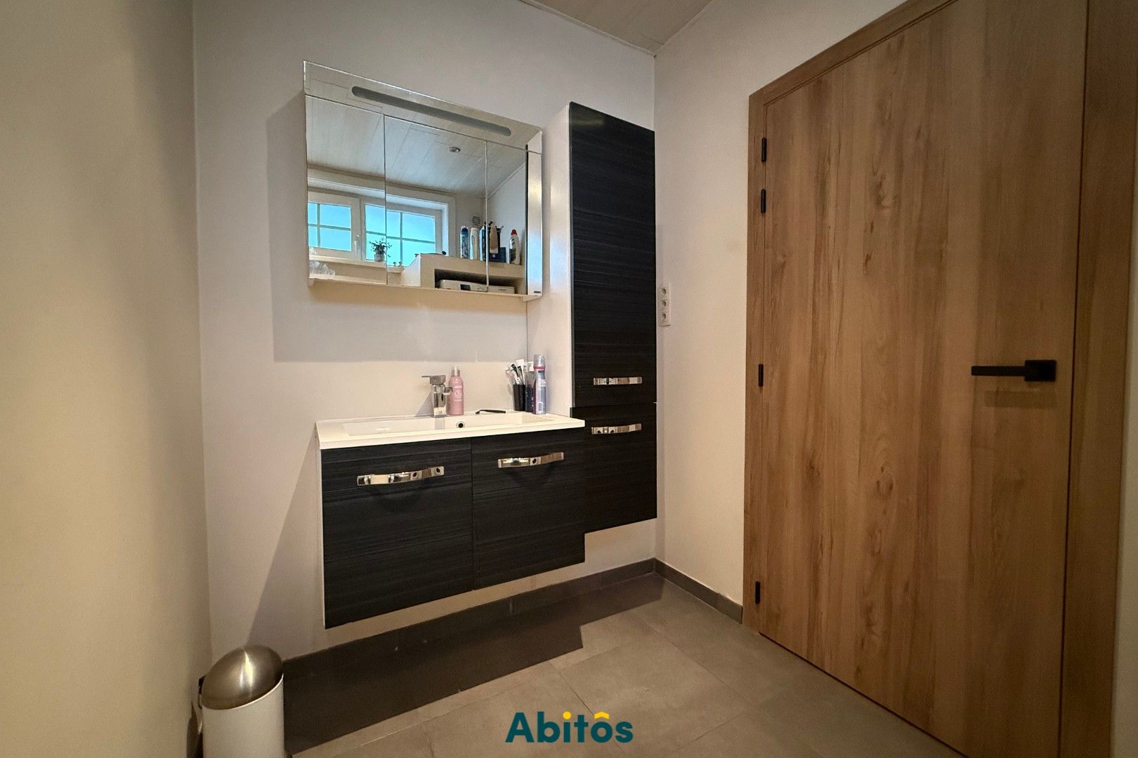 Instapklare halfopen woning op toplocatie nabij Damvallei foto 11