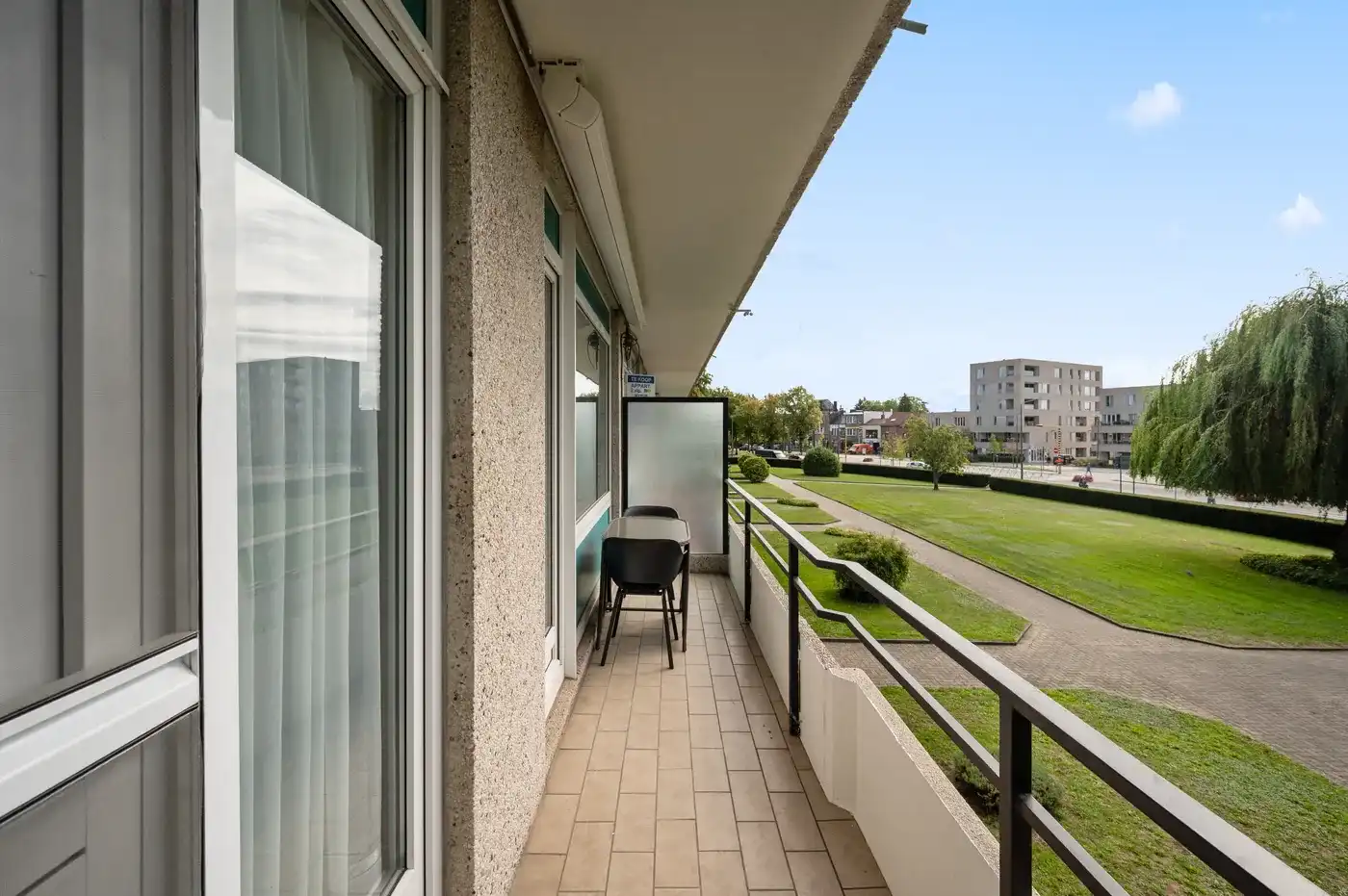 Instapklaar 2-slaapkamer appartement met garage in het hart van Tienen foto 13
