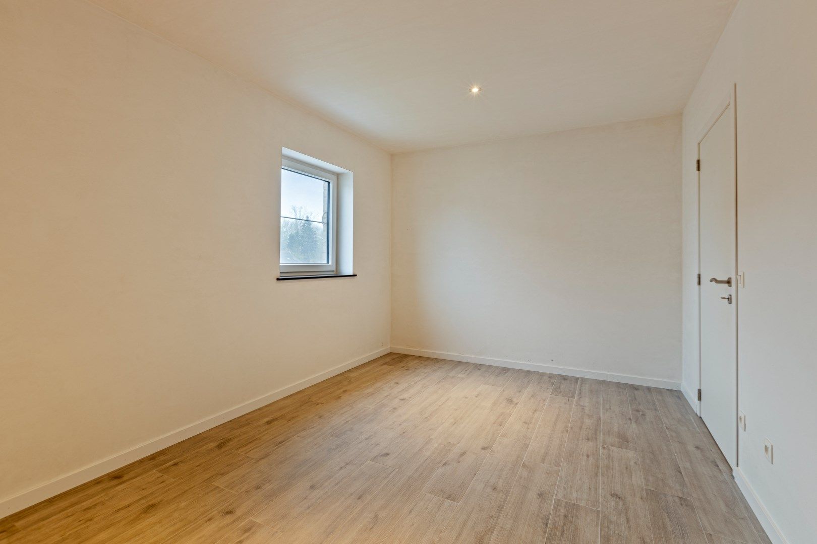  Ruime energiezuinige nieuwbouwwoning met 4 slpks en carport op fietsafstand van het centrum!  foto 11