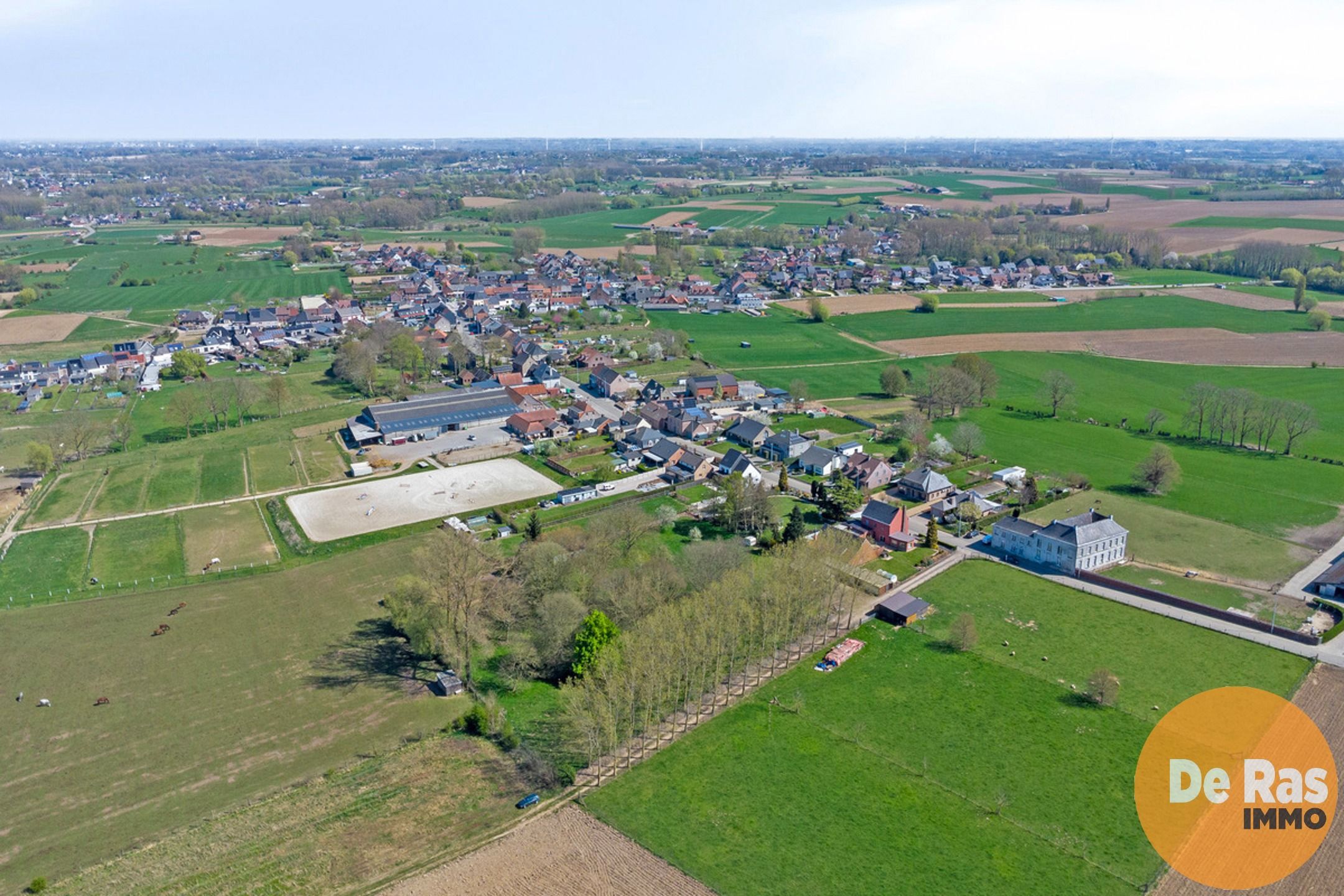 WOUBRECHTEGEM- Karaktervolle renovatiewoning op 1ha 25a 50ca foto 39