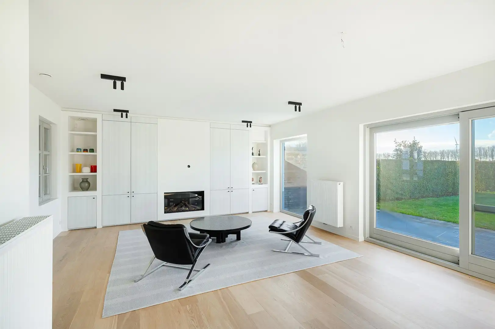 OPENDEUR ZATERDAG 18 APRIL TUSSEN 14U-16U -  Ruime woning met vier slaapkamers en een grote tuin, gelegen in een rustige en aangename omgeving. foto 15