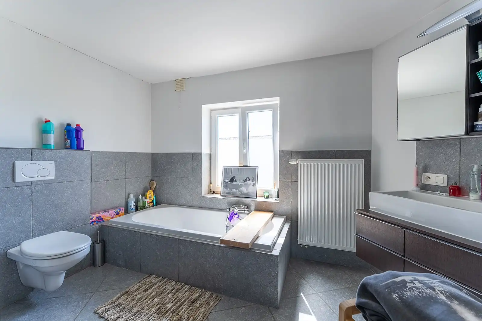 Instapklare Halfopen bebouwing op 1125 m² met ruime oprit foto 15