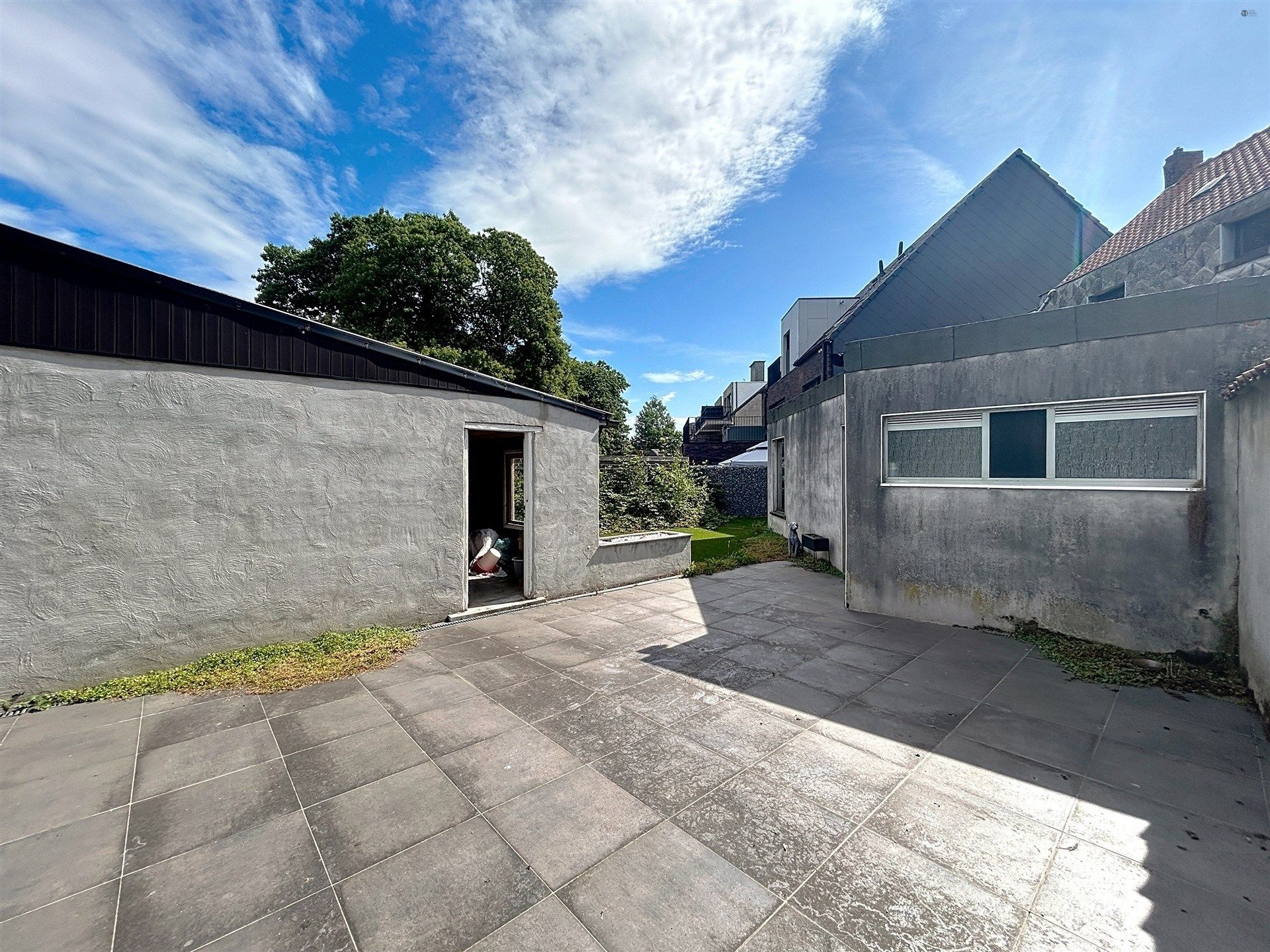 Ruime woning met 4 slp en bijgebouw (40m²) op perceel van 290m² foto 10
