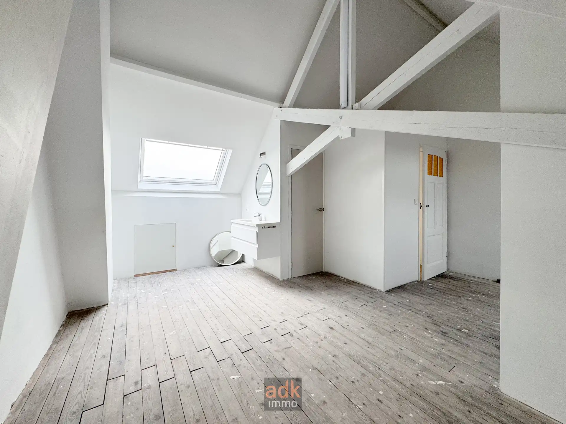 Instapklare 4-gevelwoning met zonnige tuin, terras. foto 20