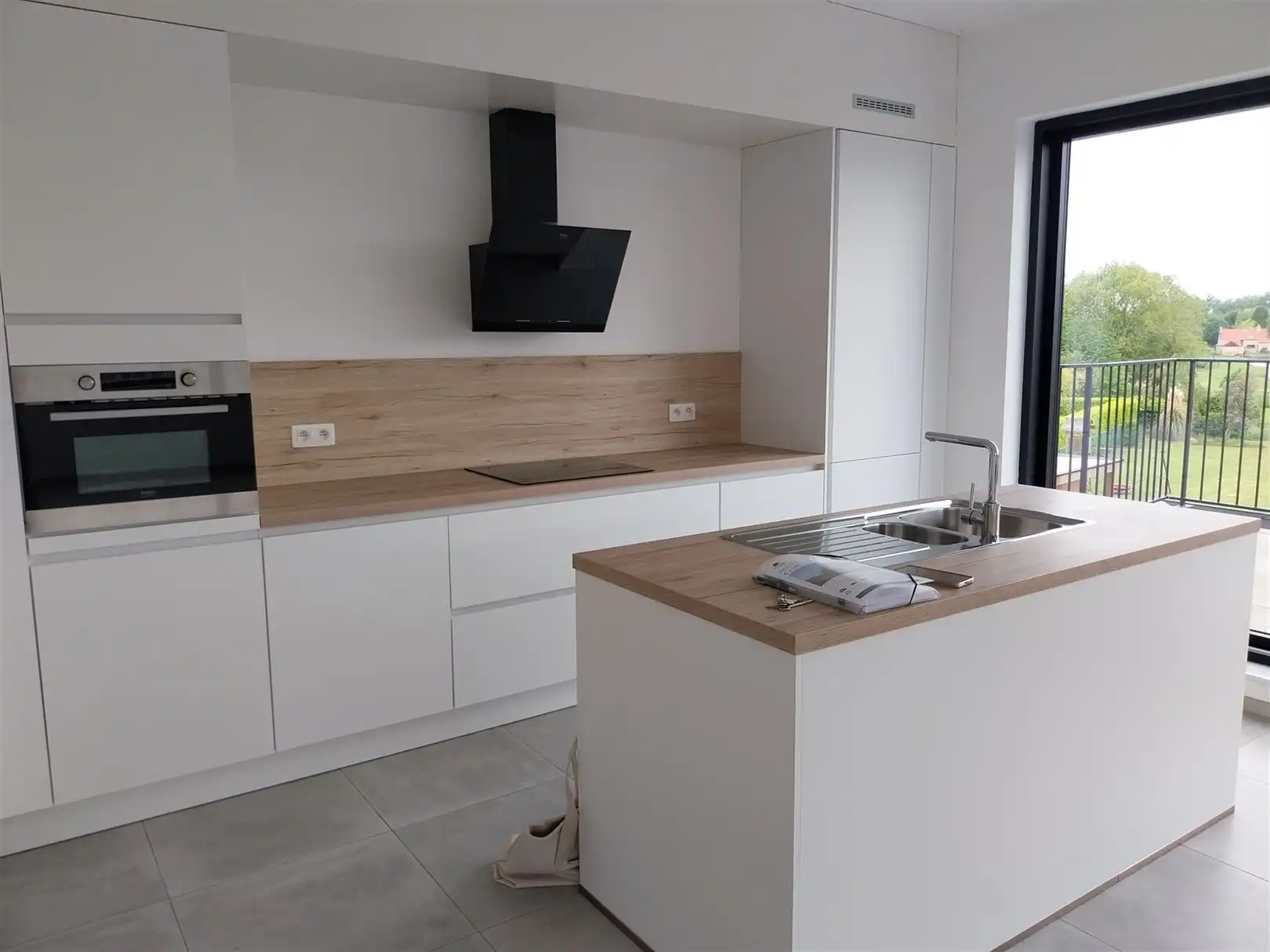 TE HUUR: Recent appartement met 2 slaapkamers te Wellen! foto 5
