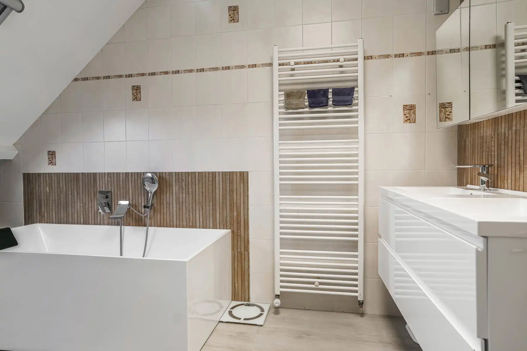 Perfect instapklare meergezinswoning (2 wooneenheden) in het hart van St Jozef Londerzeel foto 16