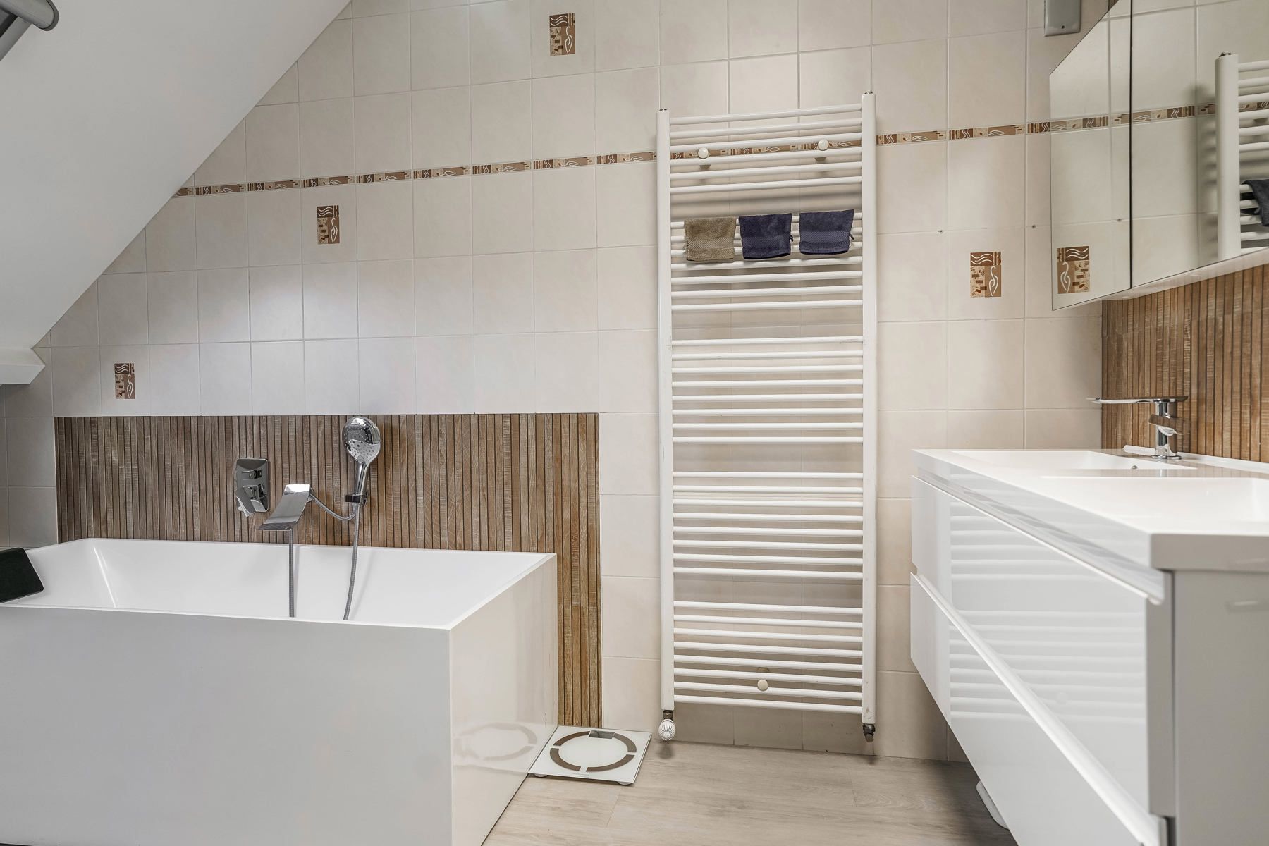 Perfect instapklare meergezinswoning (2 wooneenheden) in het hart van St Jozef Londerzeel foto 24