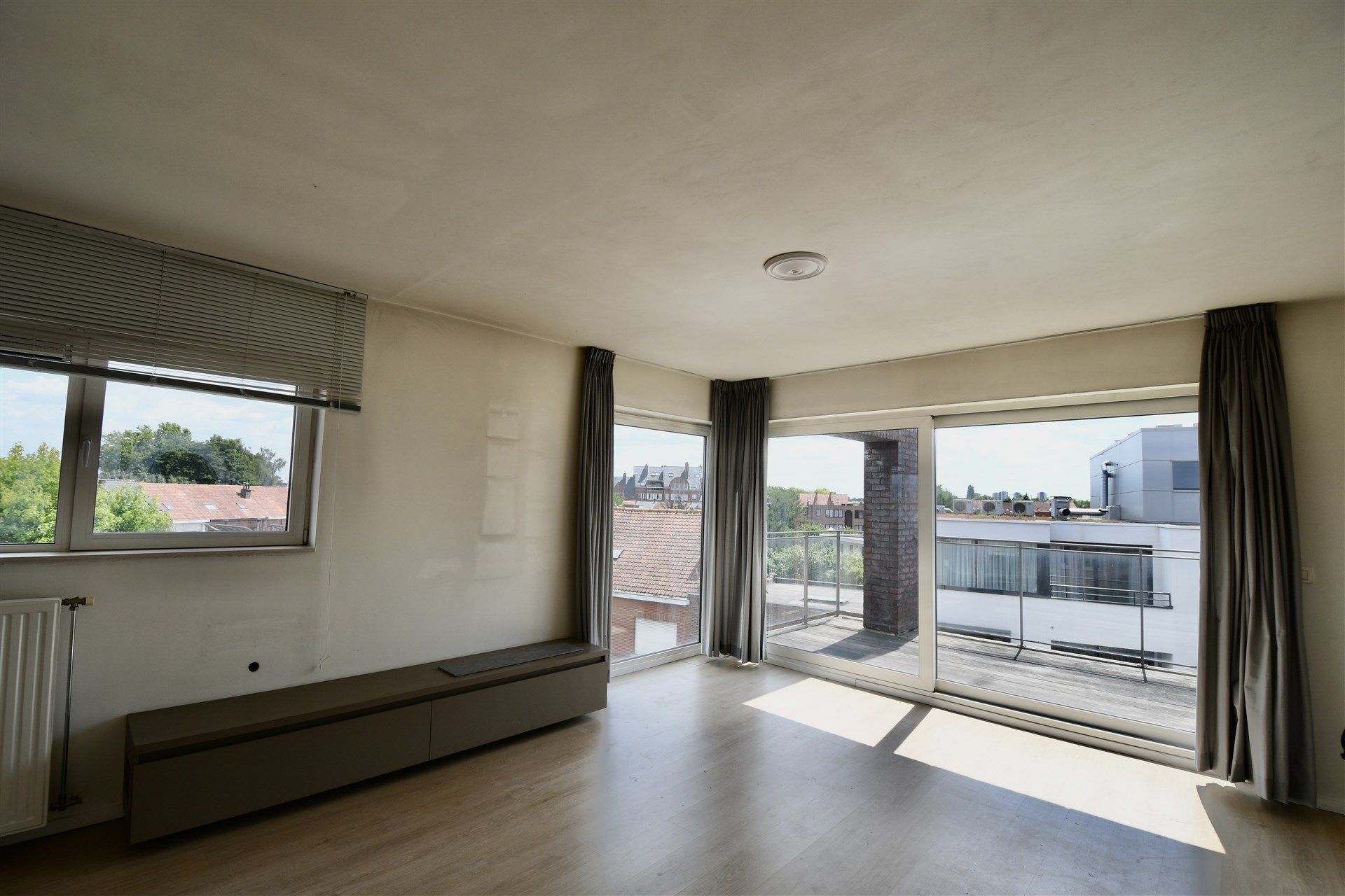 Instapklaar appartement met twee slaapkamers in Sint-Niklaas foto 6