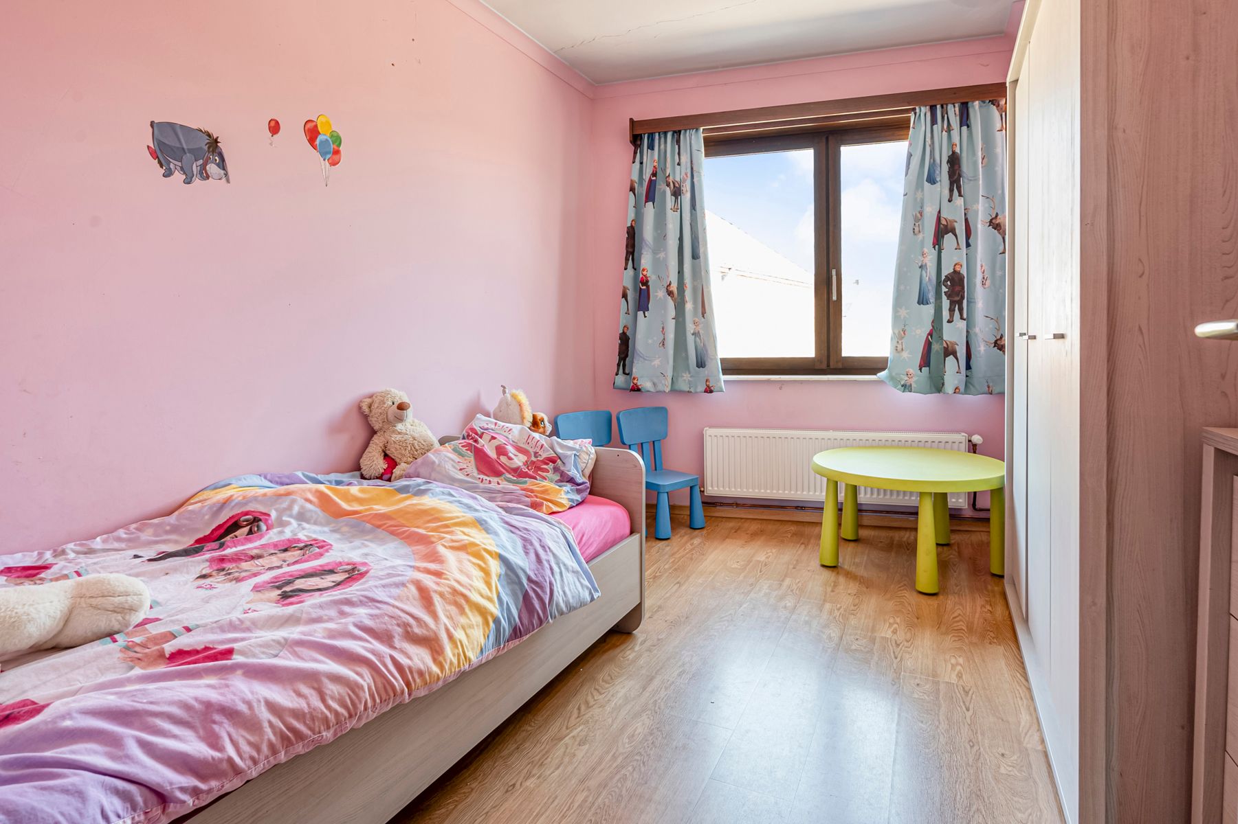 Zeer ruime woonst met 4 slaapkamers nabij Berlare centrum foto 12