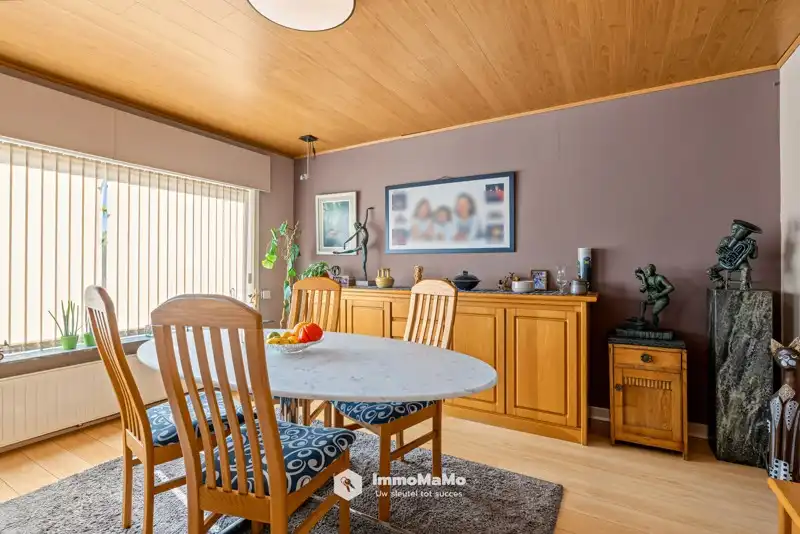 WONING MET 3 SLAAPKAMERS EN RUIME LOODS TE KOOP IN EVERGEM foto 7