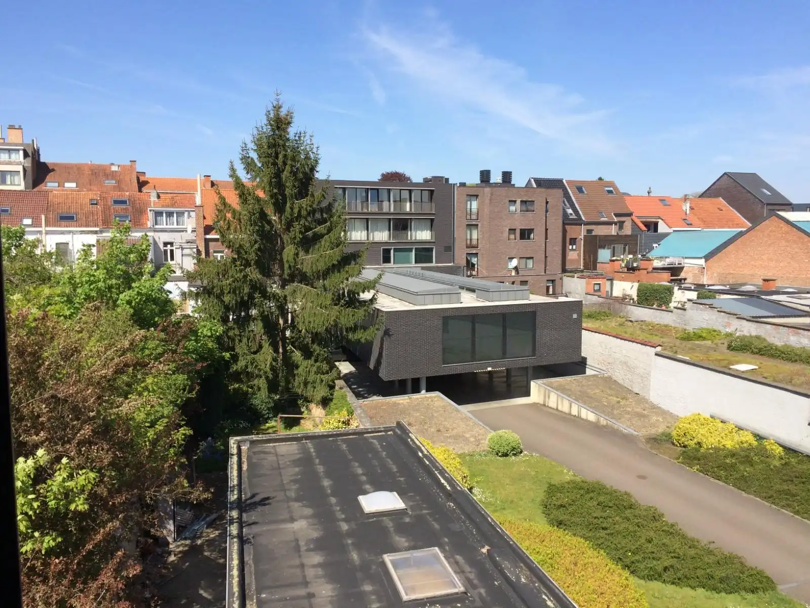 studentenkamer met douche foto 9