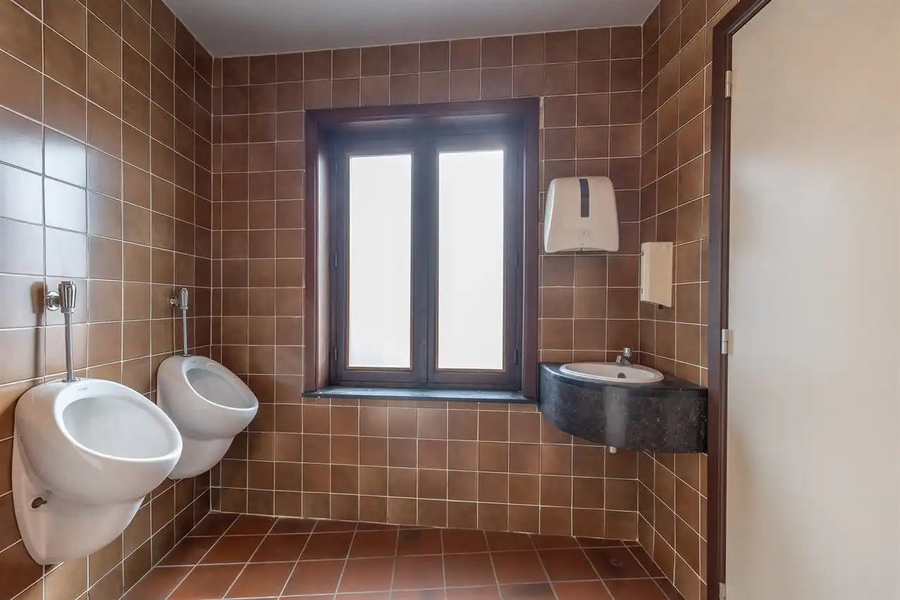 Uniek gebouw met historische waarde en karakter foto 34