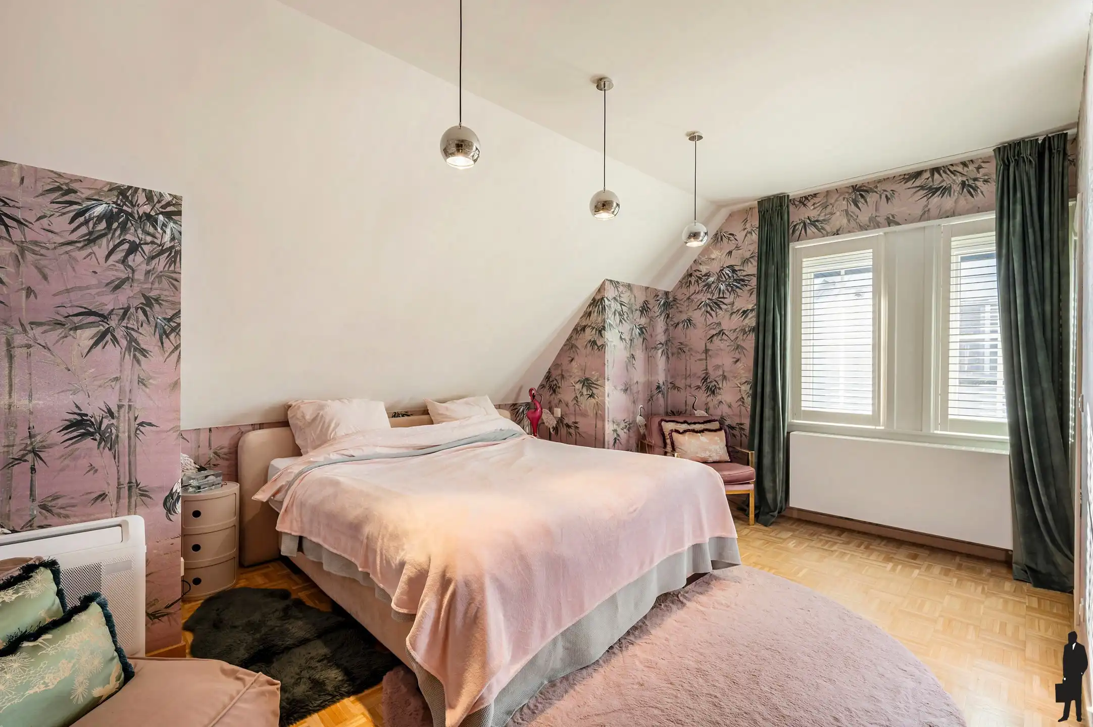 Vrijstaande woning met zwembad in de begeerde St Lucaswijk! foto 14