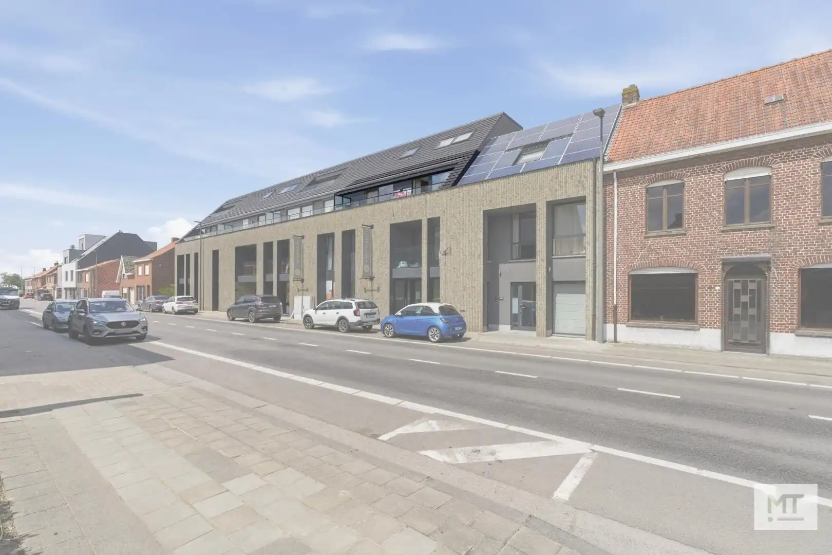 Modern, instapklaar appartement met 2 slpk en zonnig terras in centrum Zonnebeke foto 16