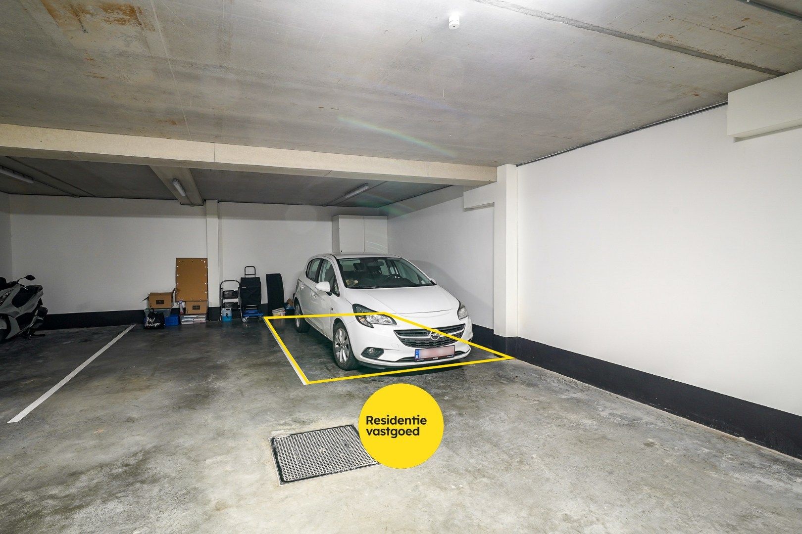 Recent en energiezuinig appartement met autostaanplaats in Bredene foto 13