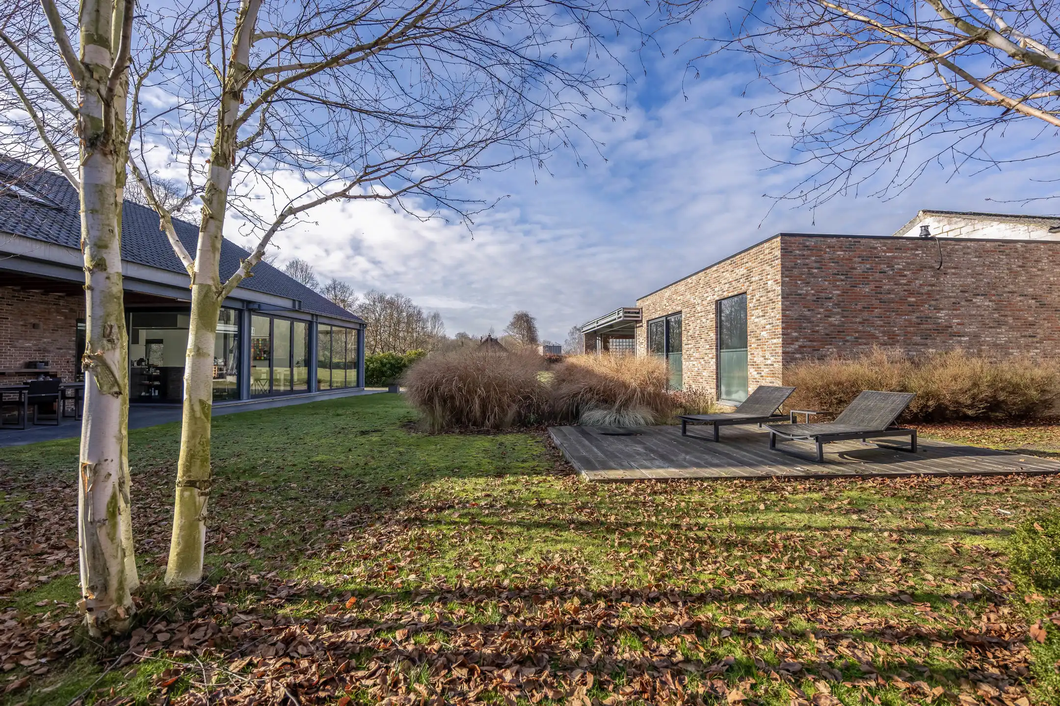 Gerenoveerde hoeve met weiland op een toplocatie in Lier.  foto 2