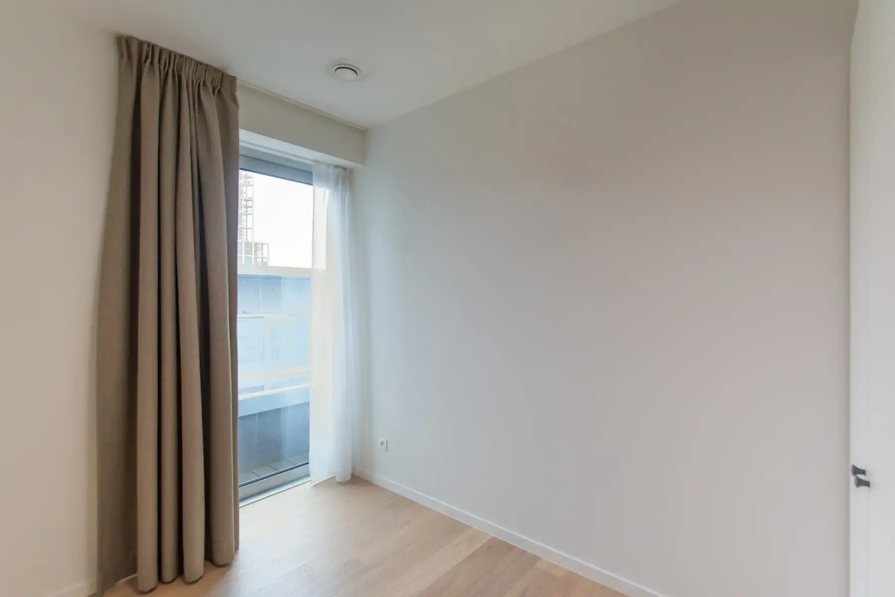 Gezellig 2-slaapkamer app. met groot terras foto 11
