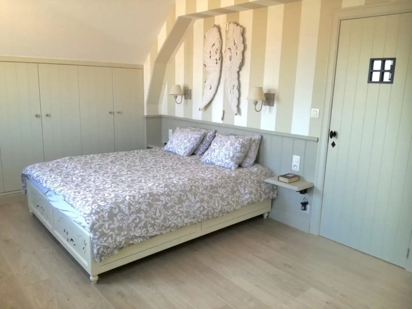 Prachtig gerenoveerd landhuis met open zicht op de velden  foto 19