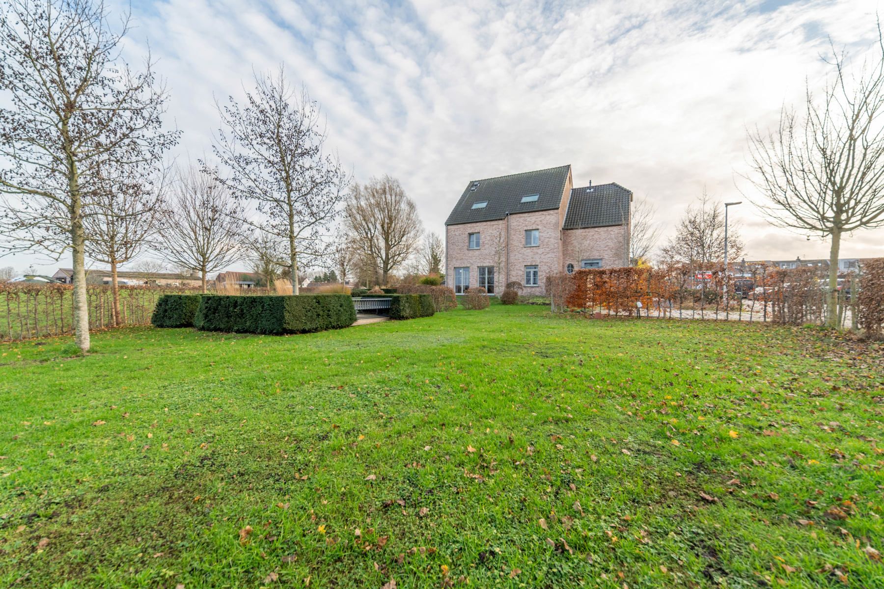 Instapklare stijlvolle villa met zicht op natuur te Schelle.&nbsp; foto {{pictureIndex}}