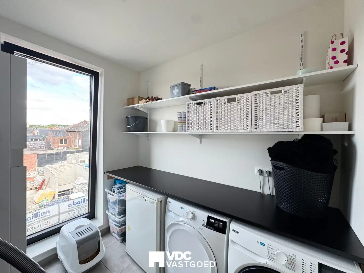 Modern 1-slaapkamerappartement met terras en autostaanplaats in hartje Leopoldsburg foto 14