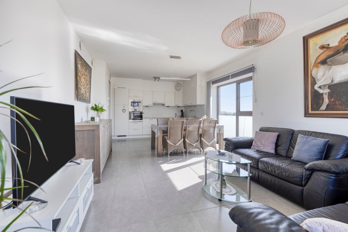 Instapklaar appartement, aangename omgeving randstad Tongeren foto 8