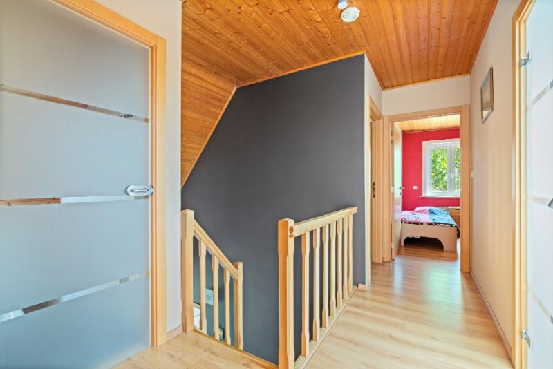 Vrijstaande woning rustige wijk - 832m² grond! foto 16