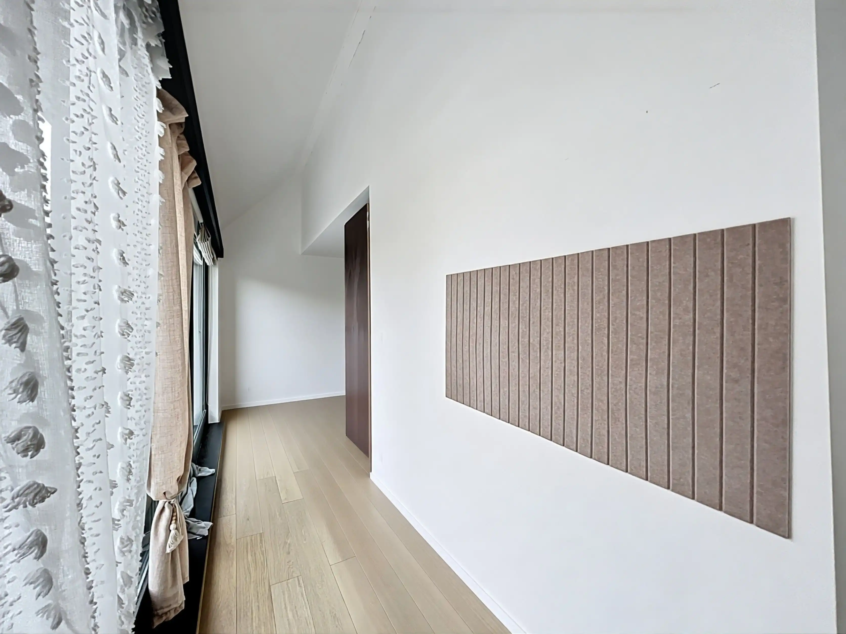 Buitengewoon ruim appartement met open zicht, parking inhuis en multifunctionele zolderruimte foto 4