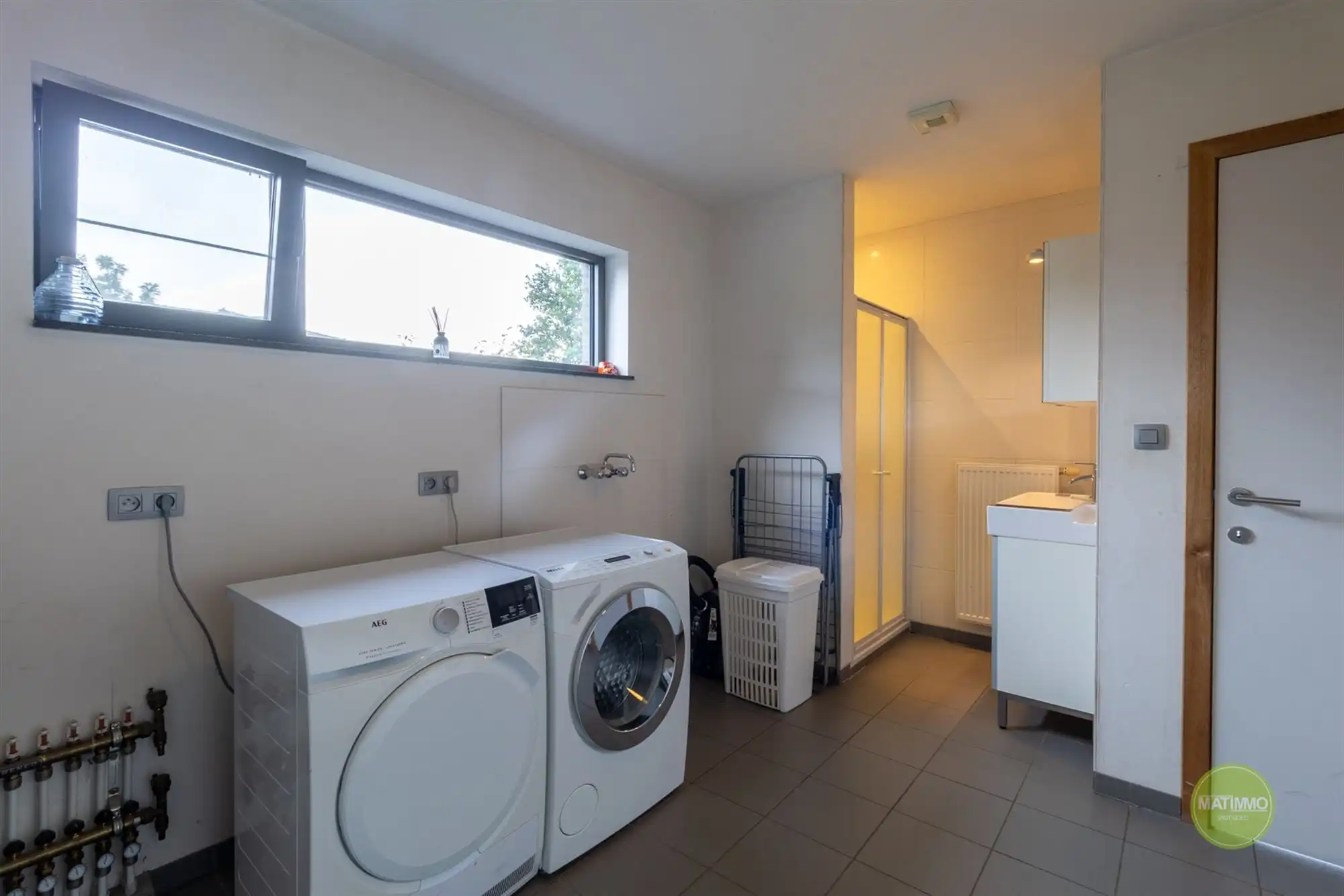 Moderne gezinswoning met zuidgerichte tuin in Olmen foto 14