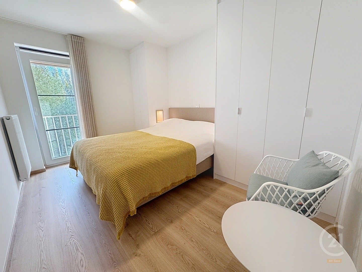 Nieuwbouwappartement met ruim zuidgericht terras inclusief buitenparkeerplaats foto 12