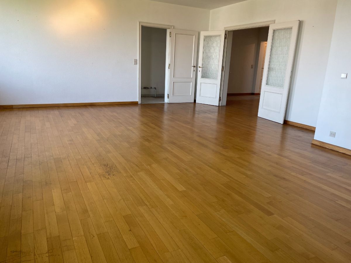 drie-slaapk-APP m/z autostandpl. foto 15