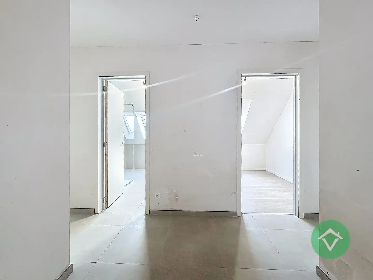 Nieuwbouwappartement met 2 slaapkamers en 1 terras in centrum Koekelare  foto 19