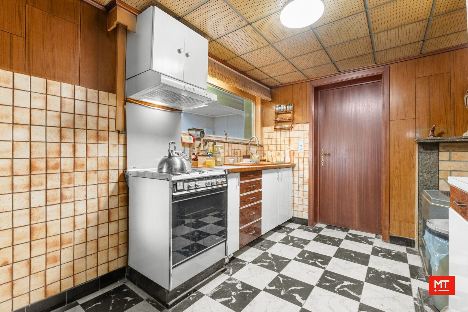 Te renoveren woning met landelijke ligging te Geluwe foto 6