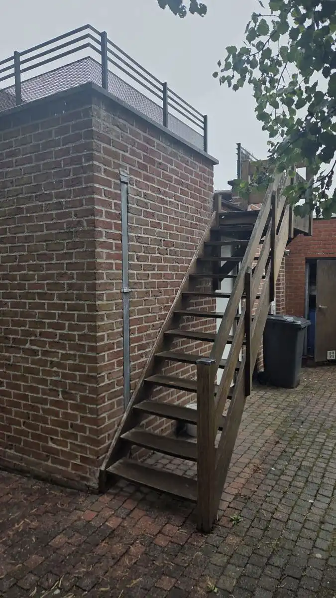 Ruime duplex met 2 terrassen, garage en tuin!! foto 11