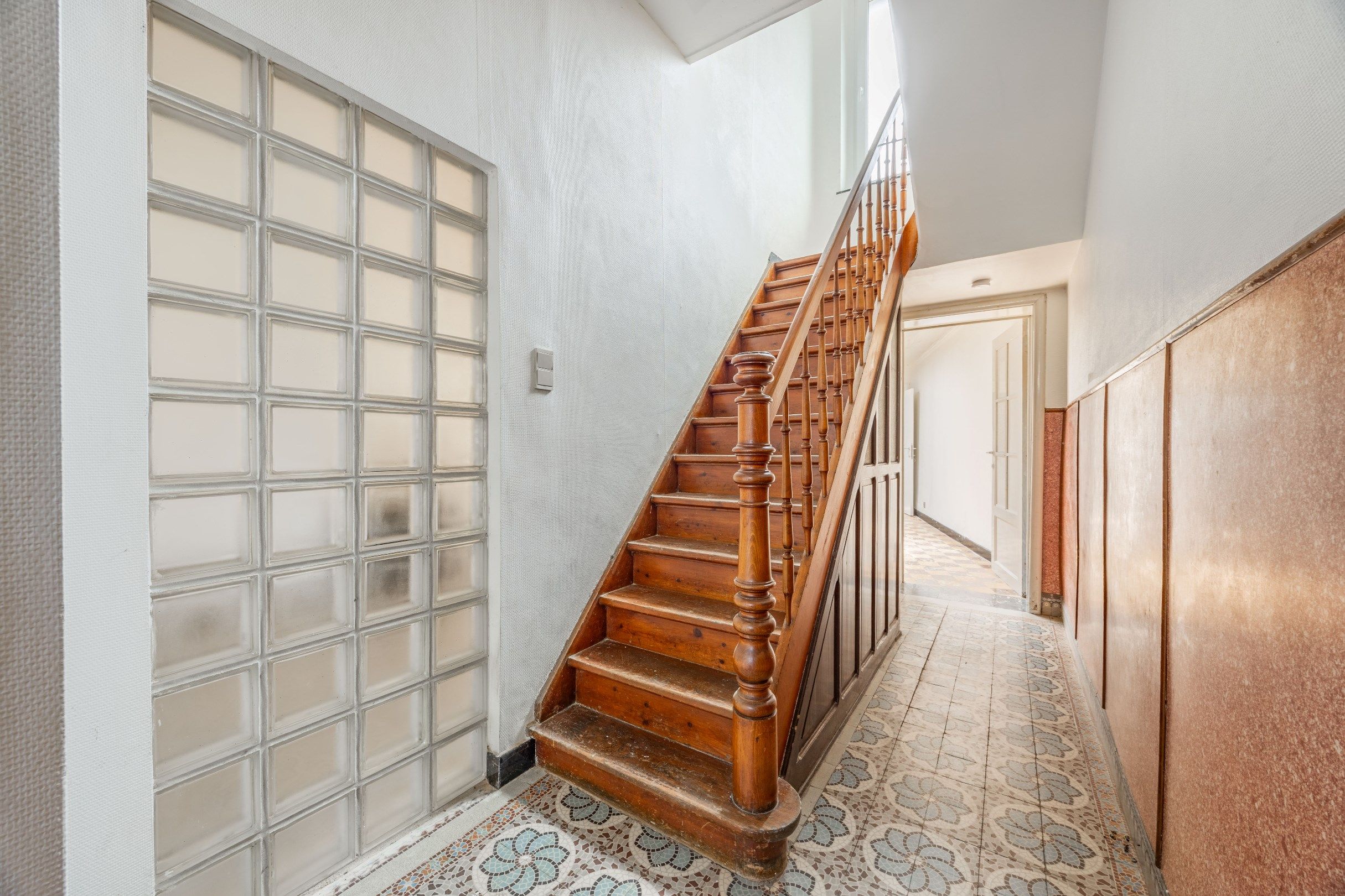 TE RENOVEREN WONING MET GARAGE foto 13