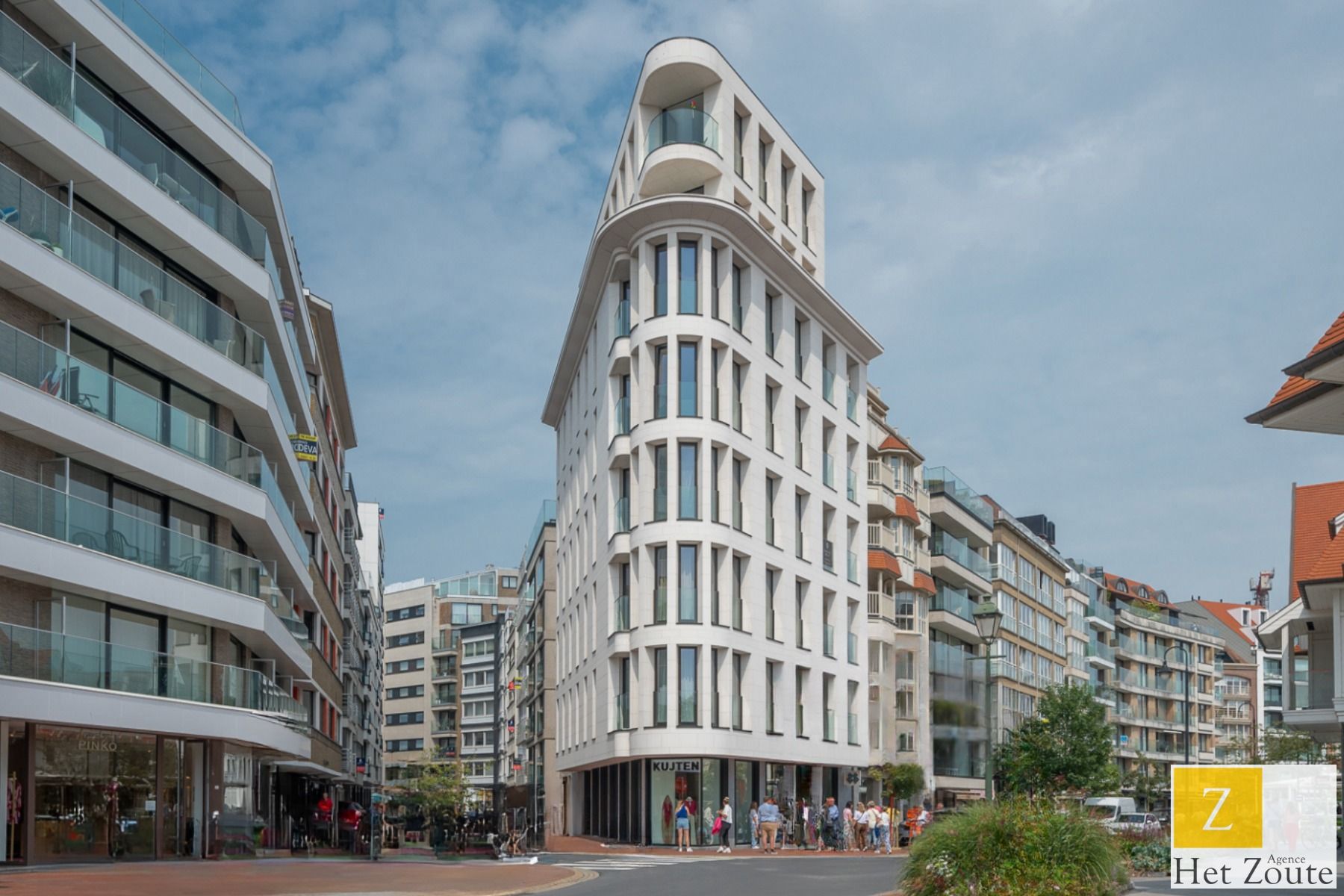 Uniek appartement in iconisch gebouw - Knokke Het Zoute foto {{pictureIndex}}