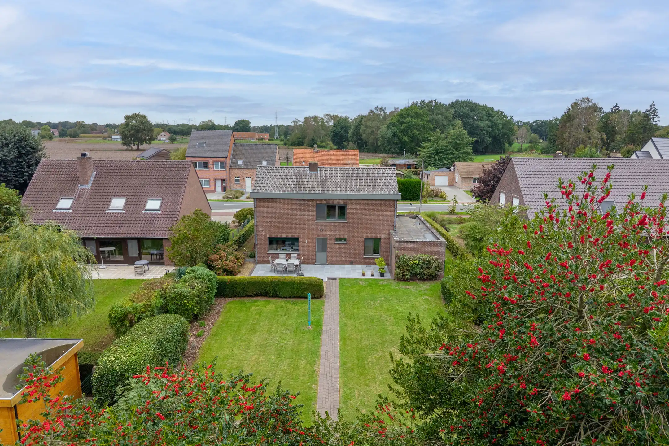 Gunstig gel. instapklare woning op mooi perceel van 1.000 m² foto 42