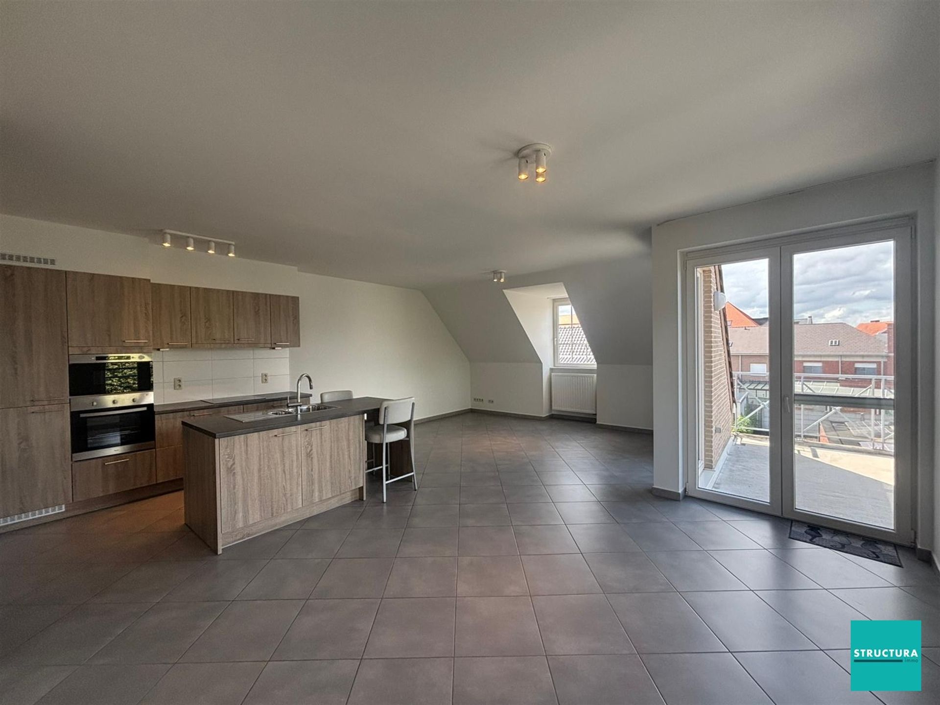 Energiezuinig appartement omgeven door groen valkbij het centrum! foto 4