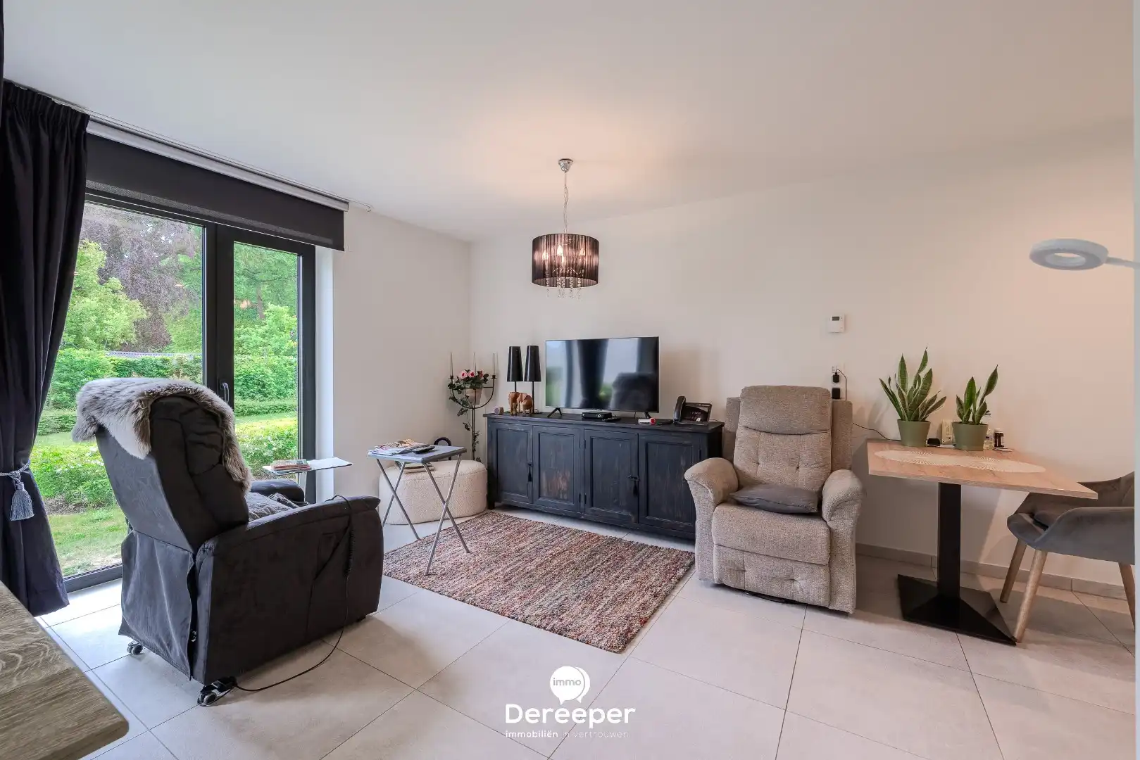 Zorgeloos wonen in stijl: instapklare serviceflat in Residentie Stuyvenberg foto 4