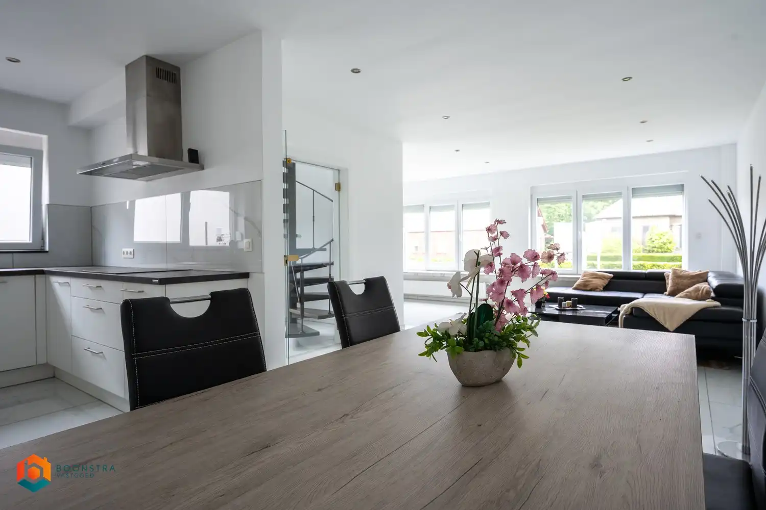 Gerenoveerde woning met 3 slpkrs te Putte foto 8