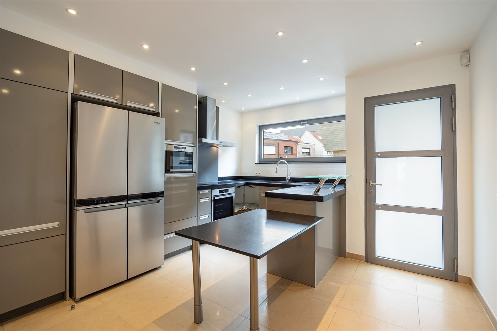 Mooie woning te Klein Willebroek met 3 slaapkamers en tuin foto 3
