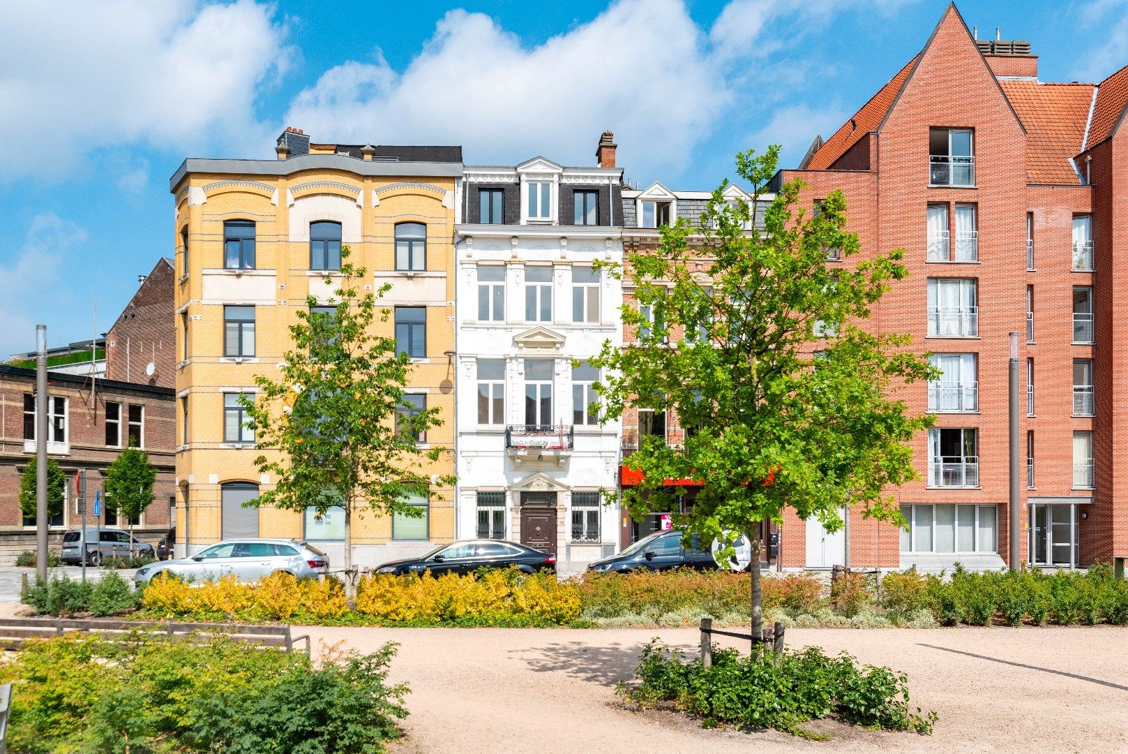Stadsvilla aan het prachtige Zuidpark!  foto {{pictureIndex}}