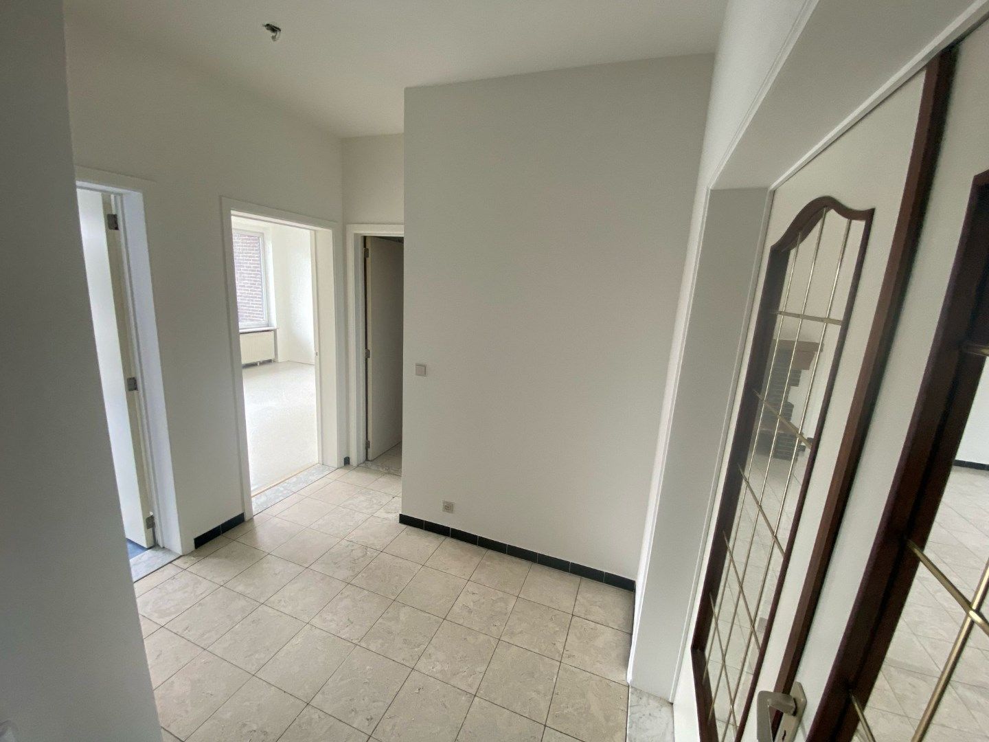 Gelijkvloers appartement met 2 slaapkamers en 2 terrassen foto 13