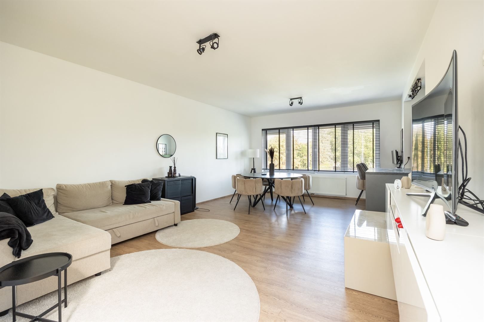 Instapklaar pareltje tussen de parken foto 2