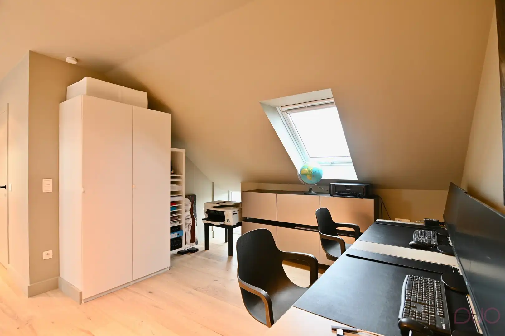 Instapklare, volledig gerenoveerde designwoning – inclusief inboedel aan meerprijs foto 14