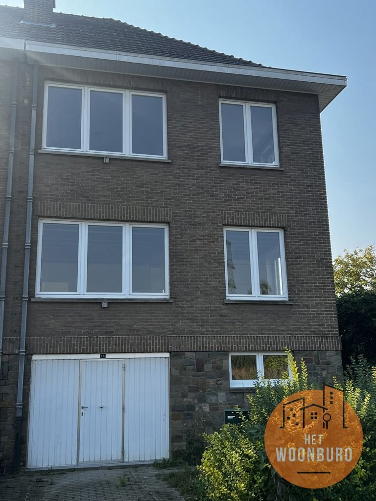 Ruime bel-étage woning (HOB) met 3 slpks, tuin en garage foto 1