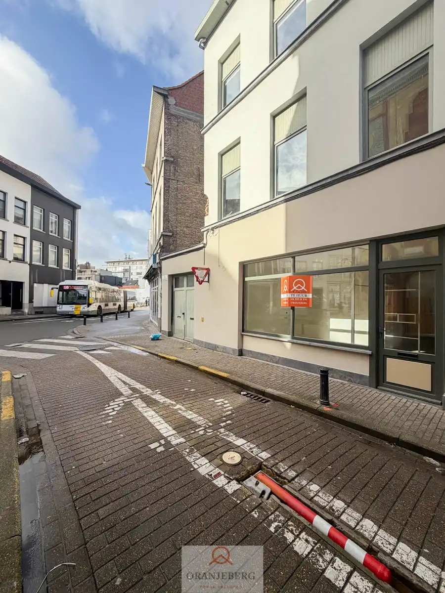 Gelijkvloers appartement op toplocatie! foto 19