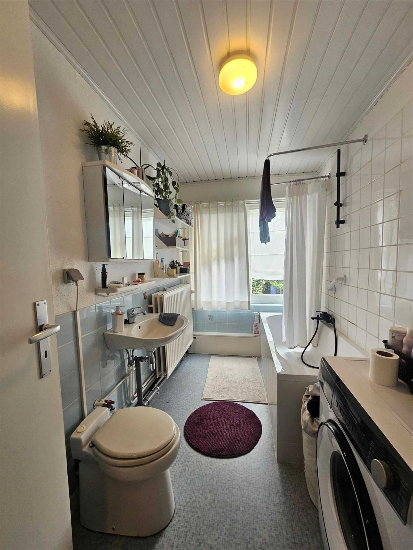 Charmante instapklare woning met o.a. 3 slpks, mooie tuin en oprit. foto 6
